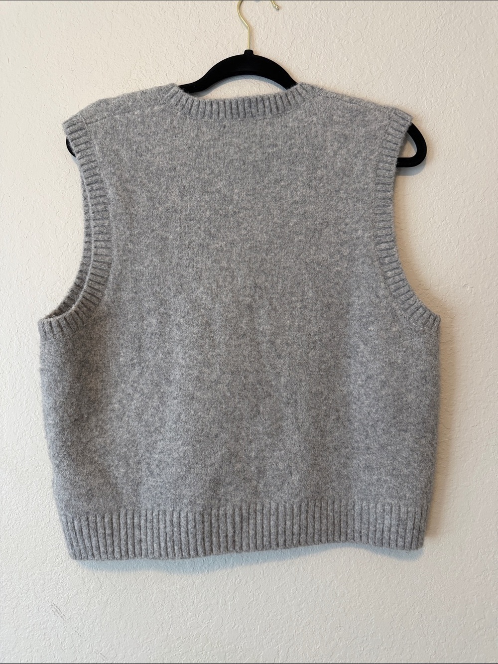 J. Crew Gray Sleeveless V-Neck Wool Knit Sweater Vest - Picture 5 of 5
